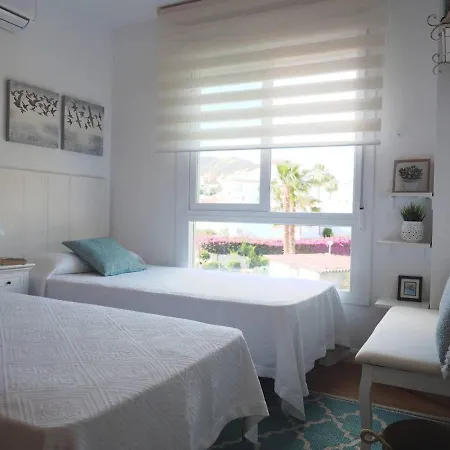 Apartamento De Playa Y Sol Con Terraza